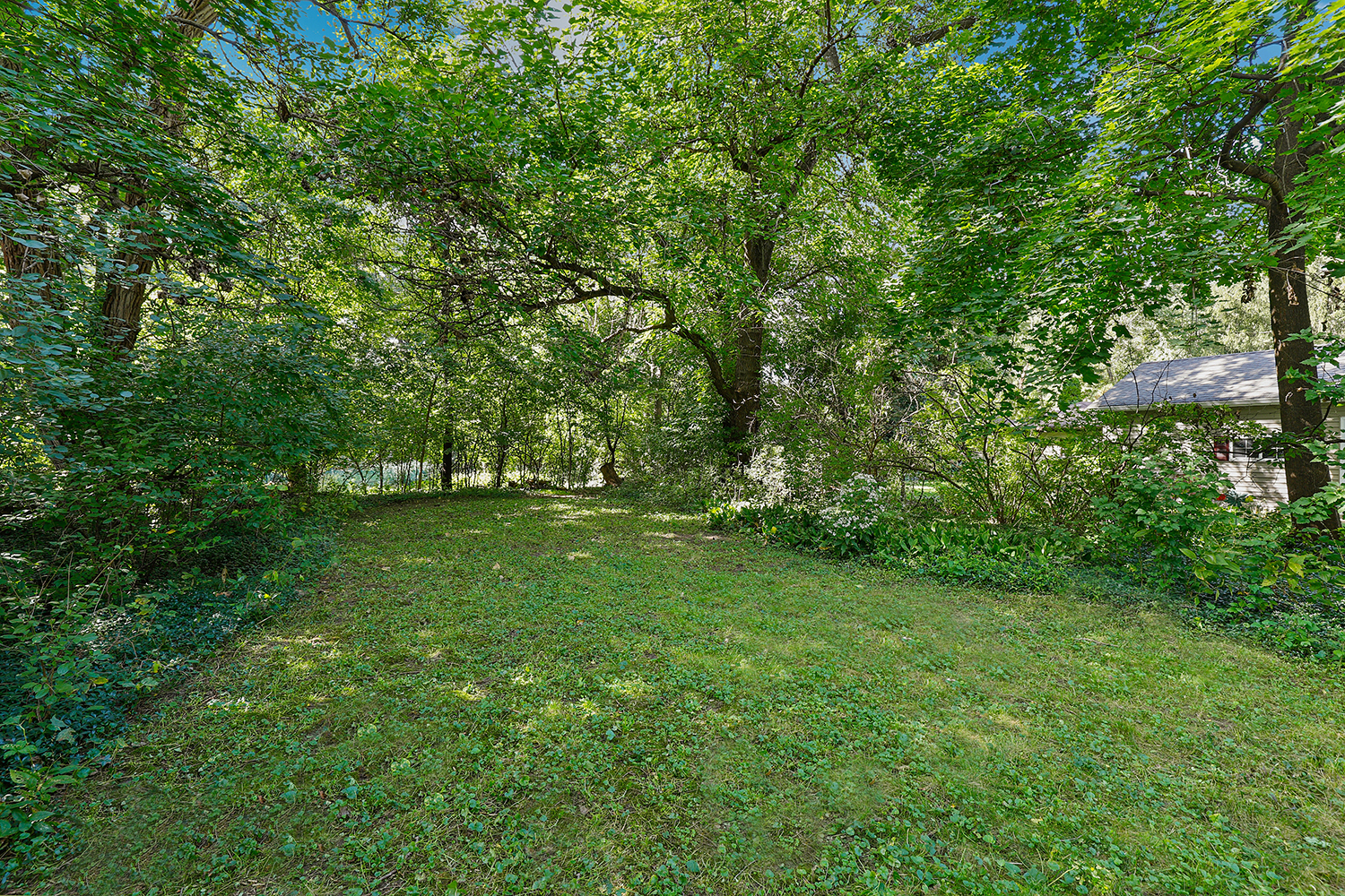 18018 Armitage Court Property Photo 16