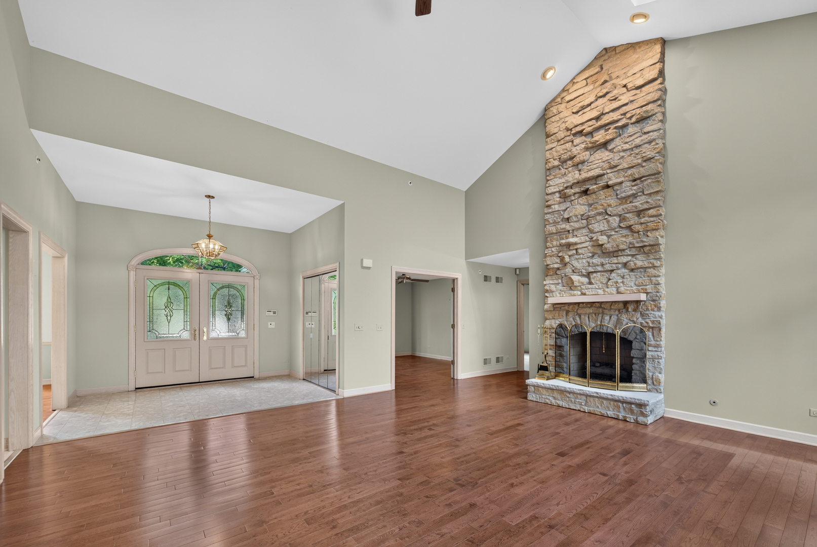 4638 Twin Lakes Lane Property Photo 3