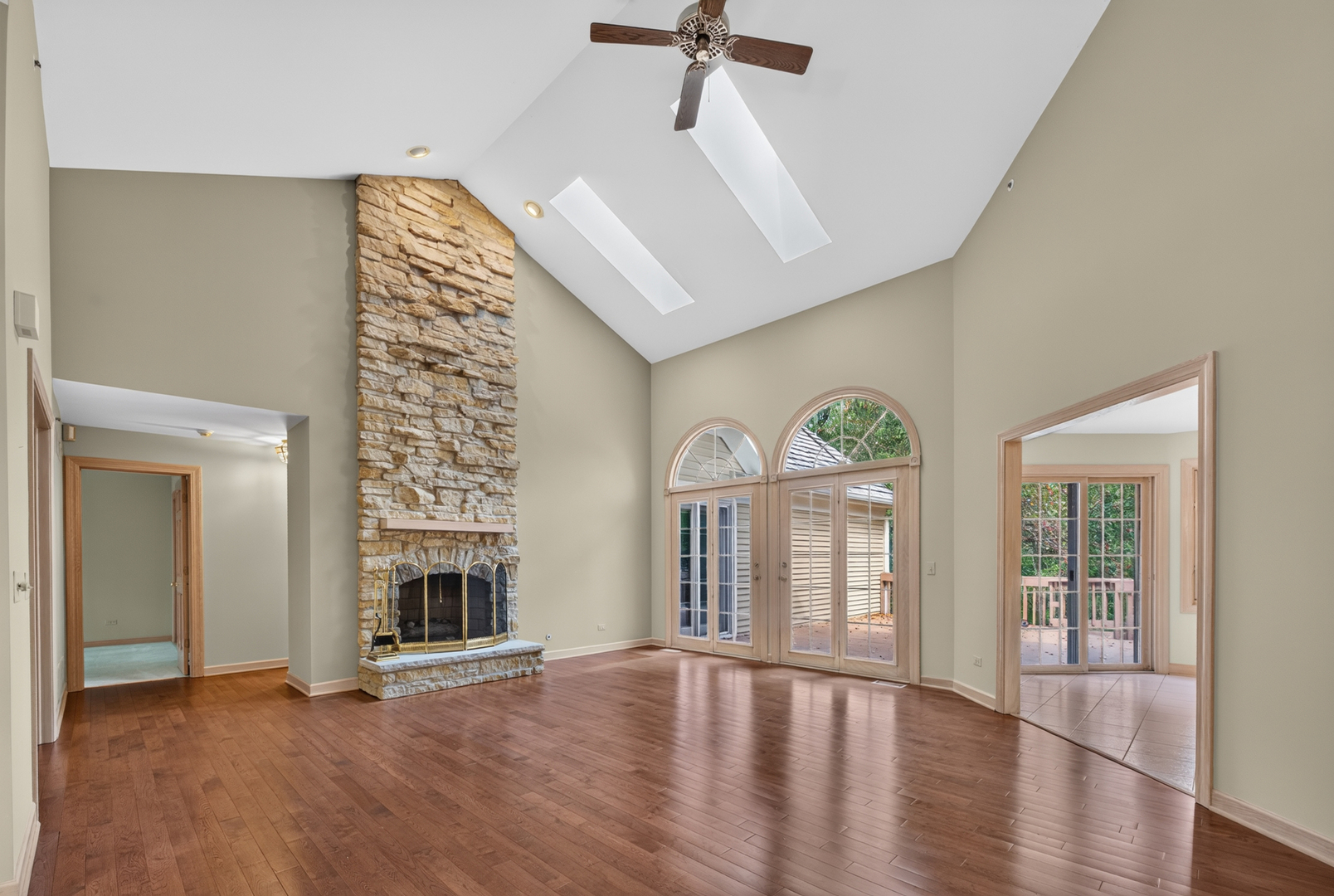 4638 Twin Lakes Lane Property Photo 4