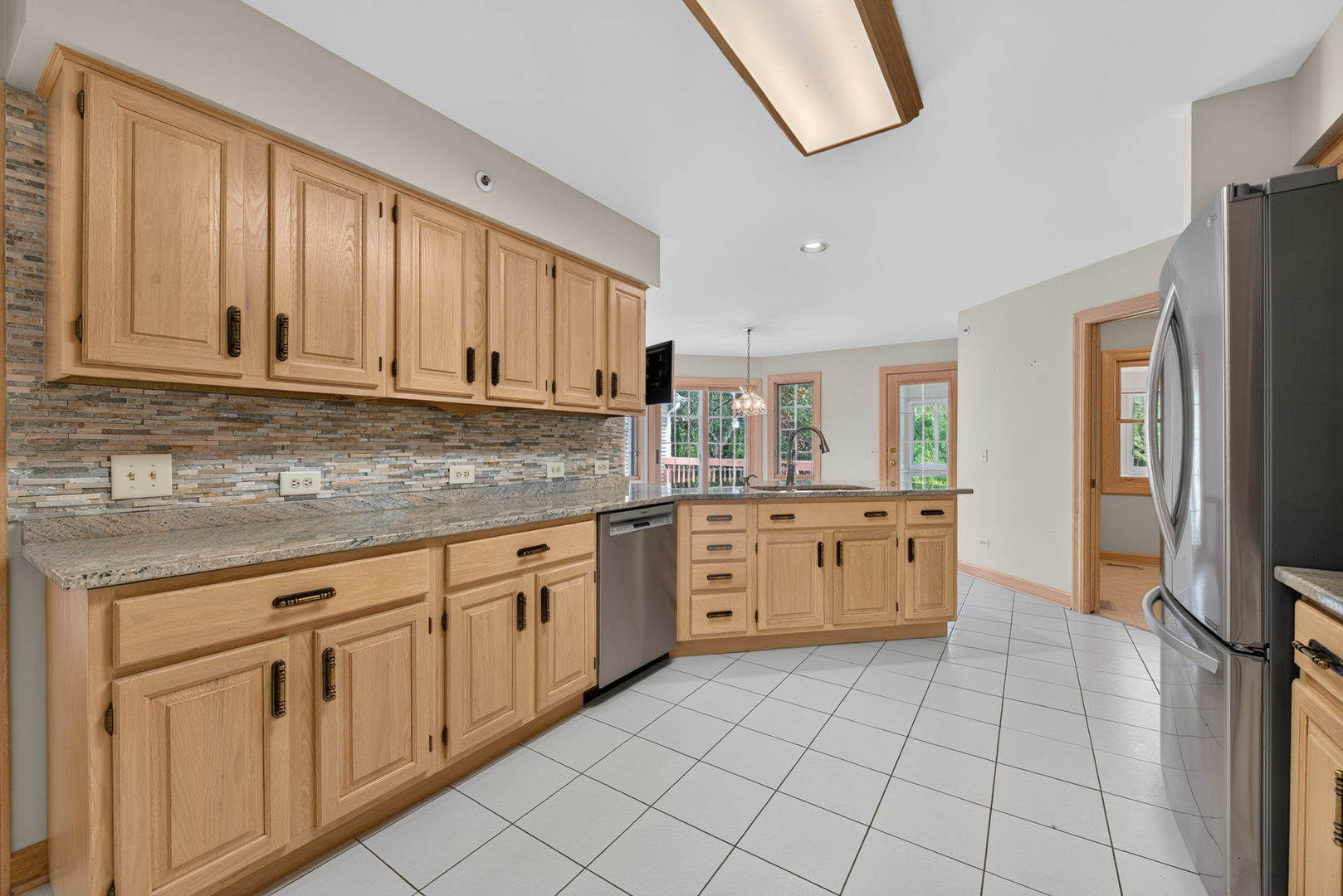 4638 Twin Lakes Lane Property Photo 9