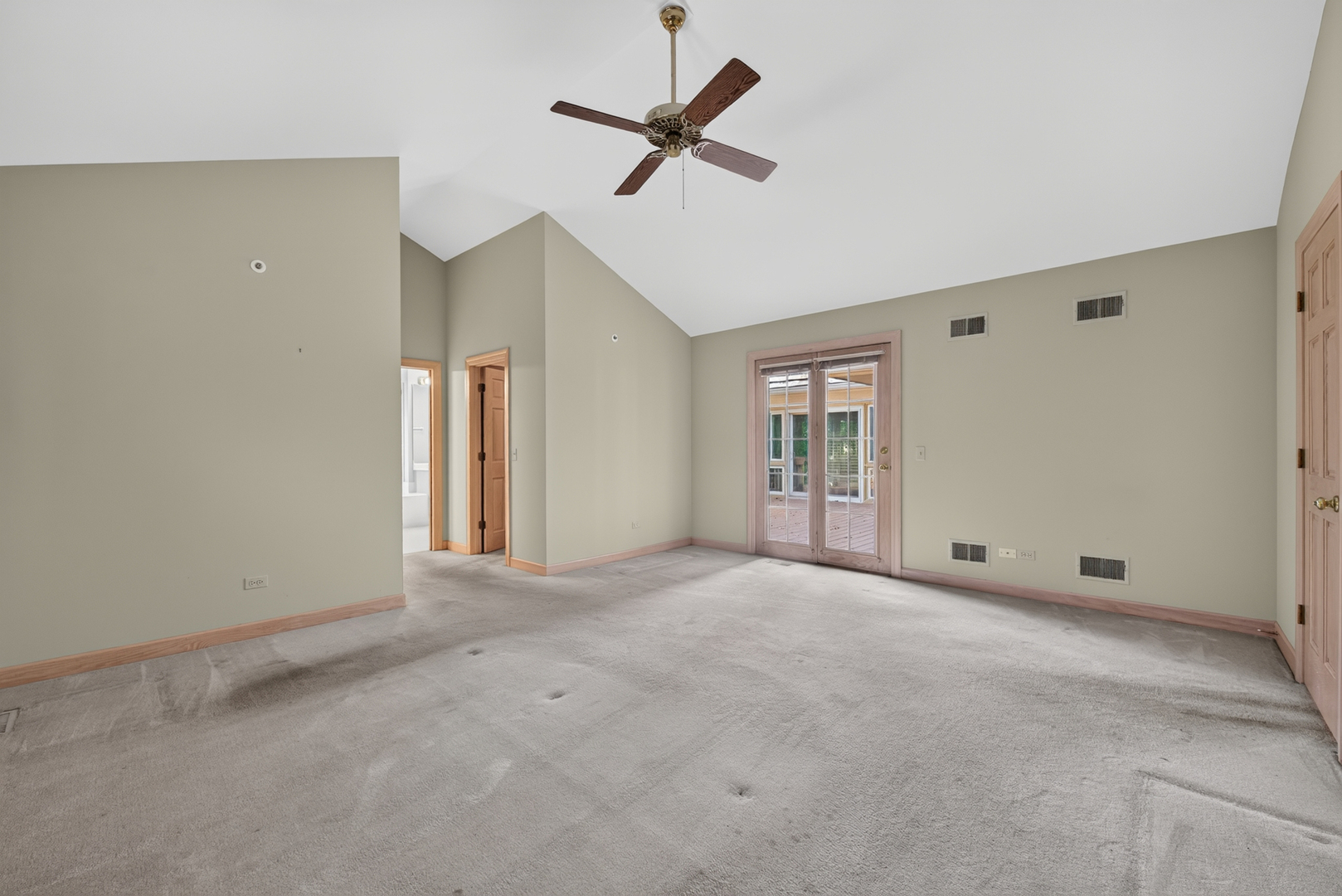 4638 Twin Lakes Lane Property Photo 16