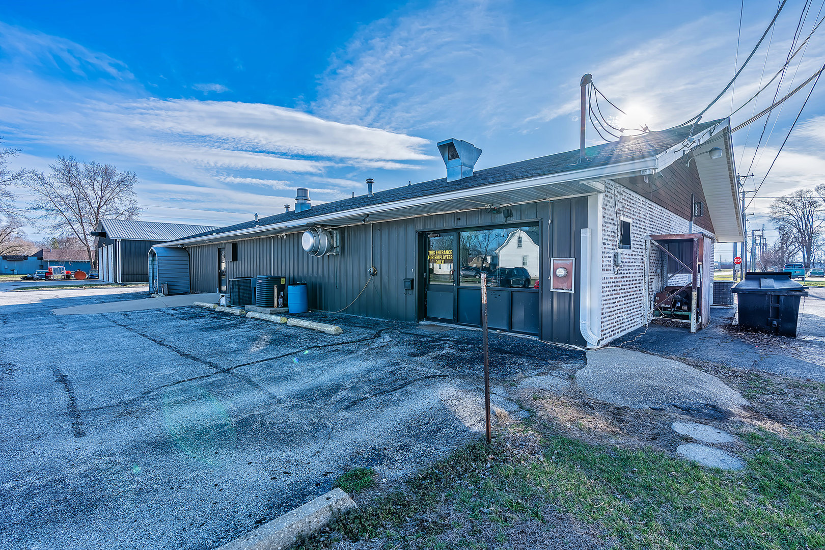 826 N Ladd Street Property Photo 30