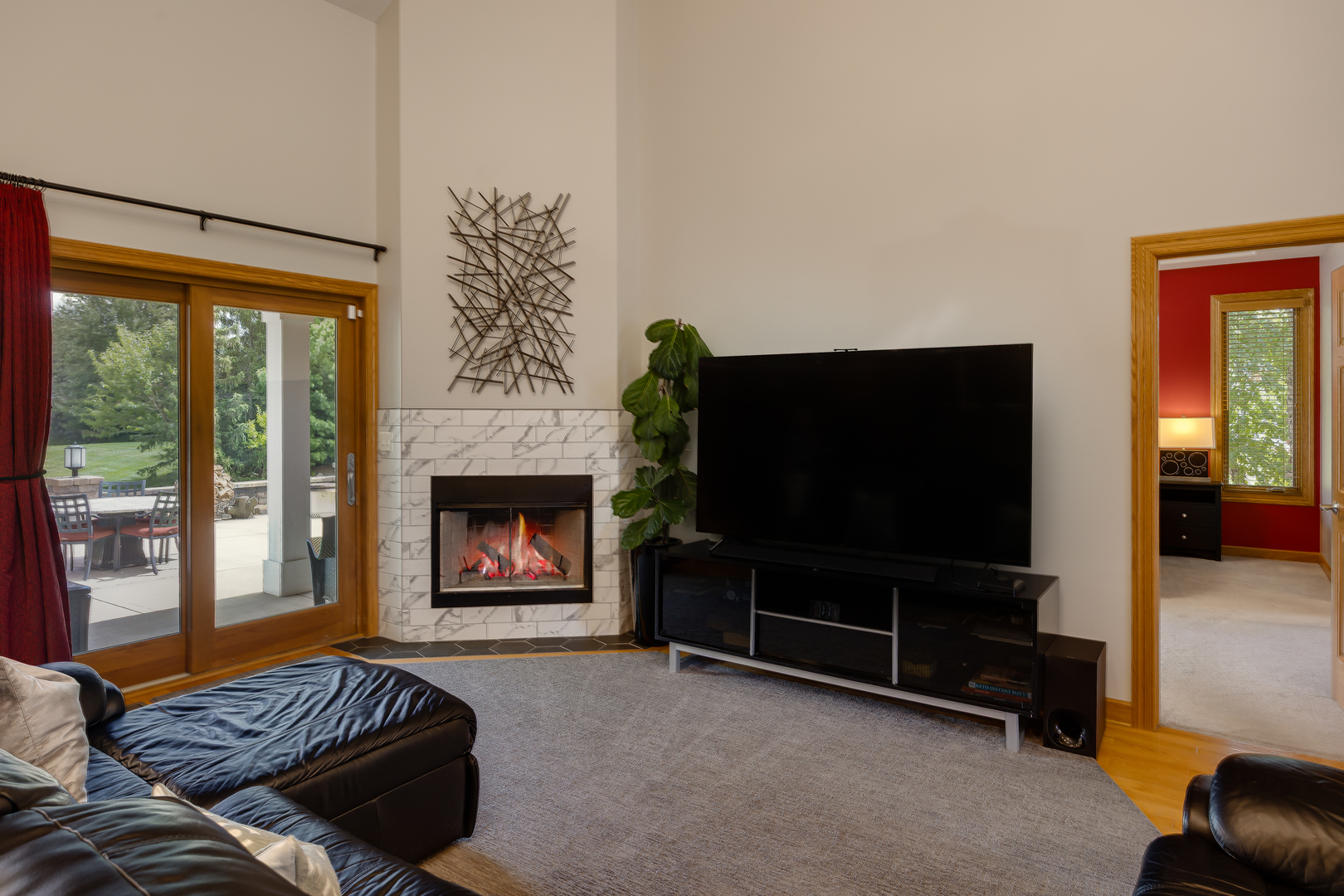 560 Birch Hollow Drive Property Photo 13