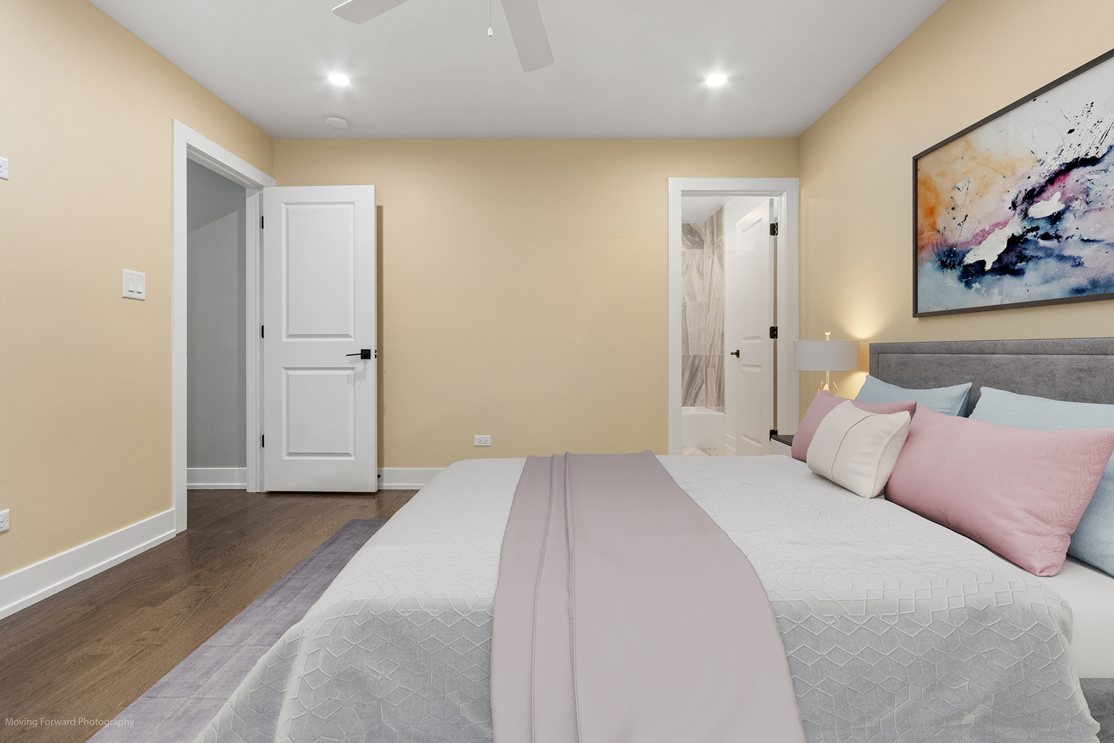 1114 N Broadway Avenue Property Photo 10