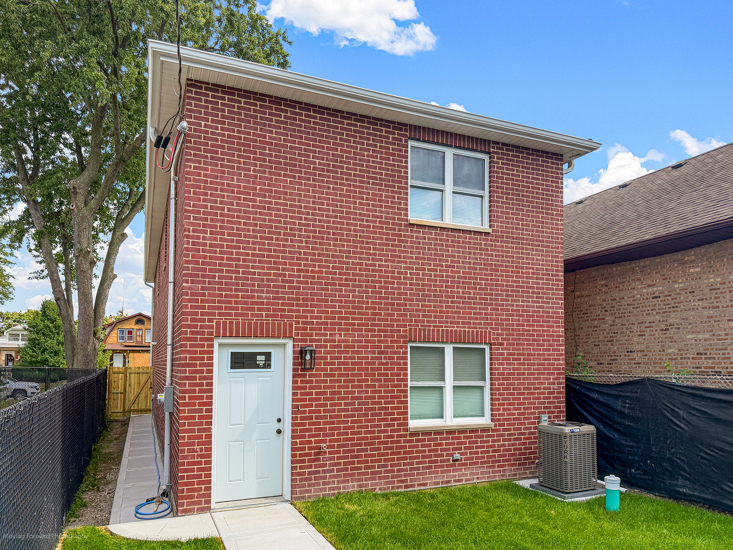 1114 N Broadway Avenue Property Photo 51