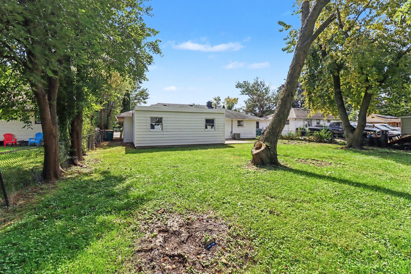2313 Benedict Avenue Property Photo 17