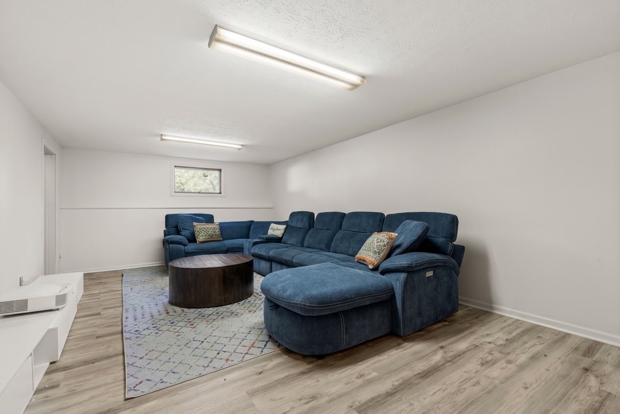 6037 Banbridge Drive Property Photo 18