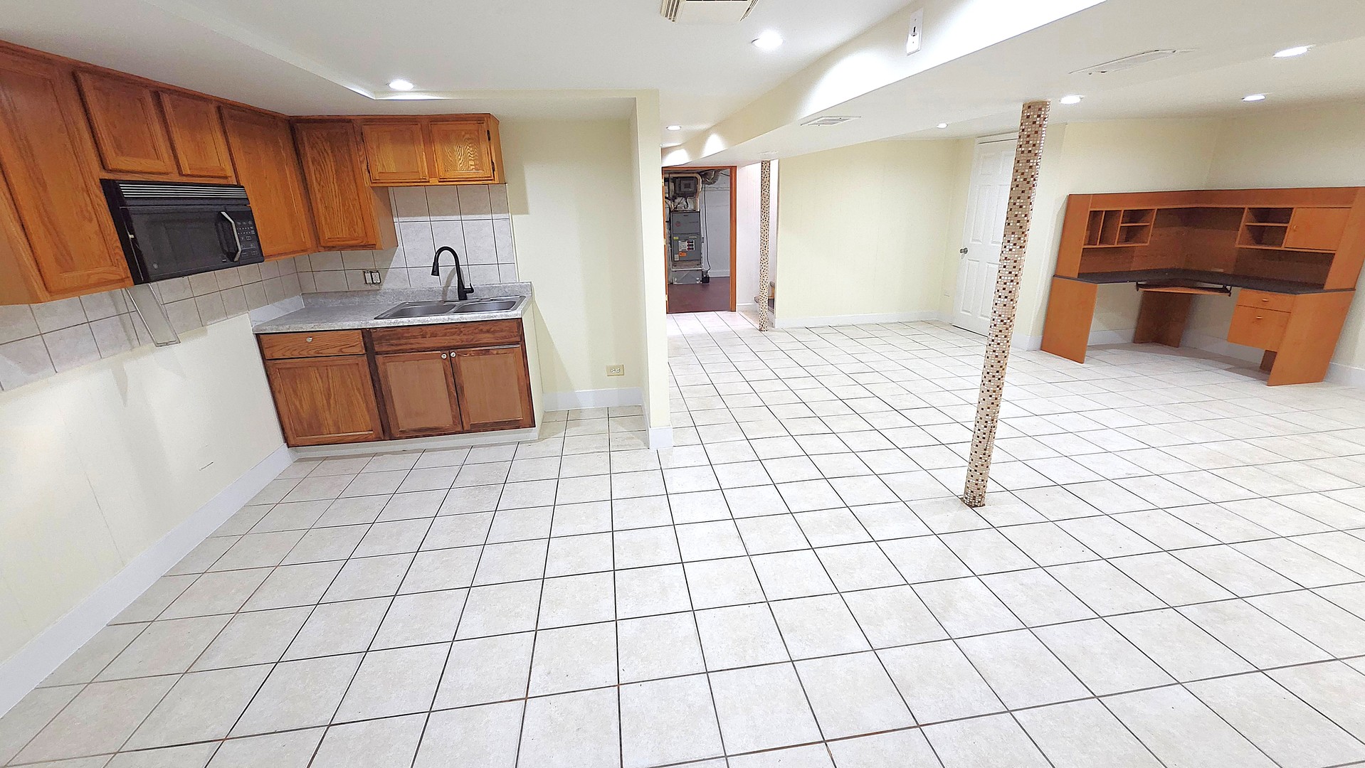 3517 Sarah Street Property Photo 17