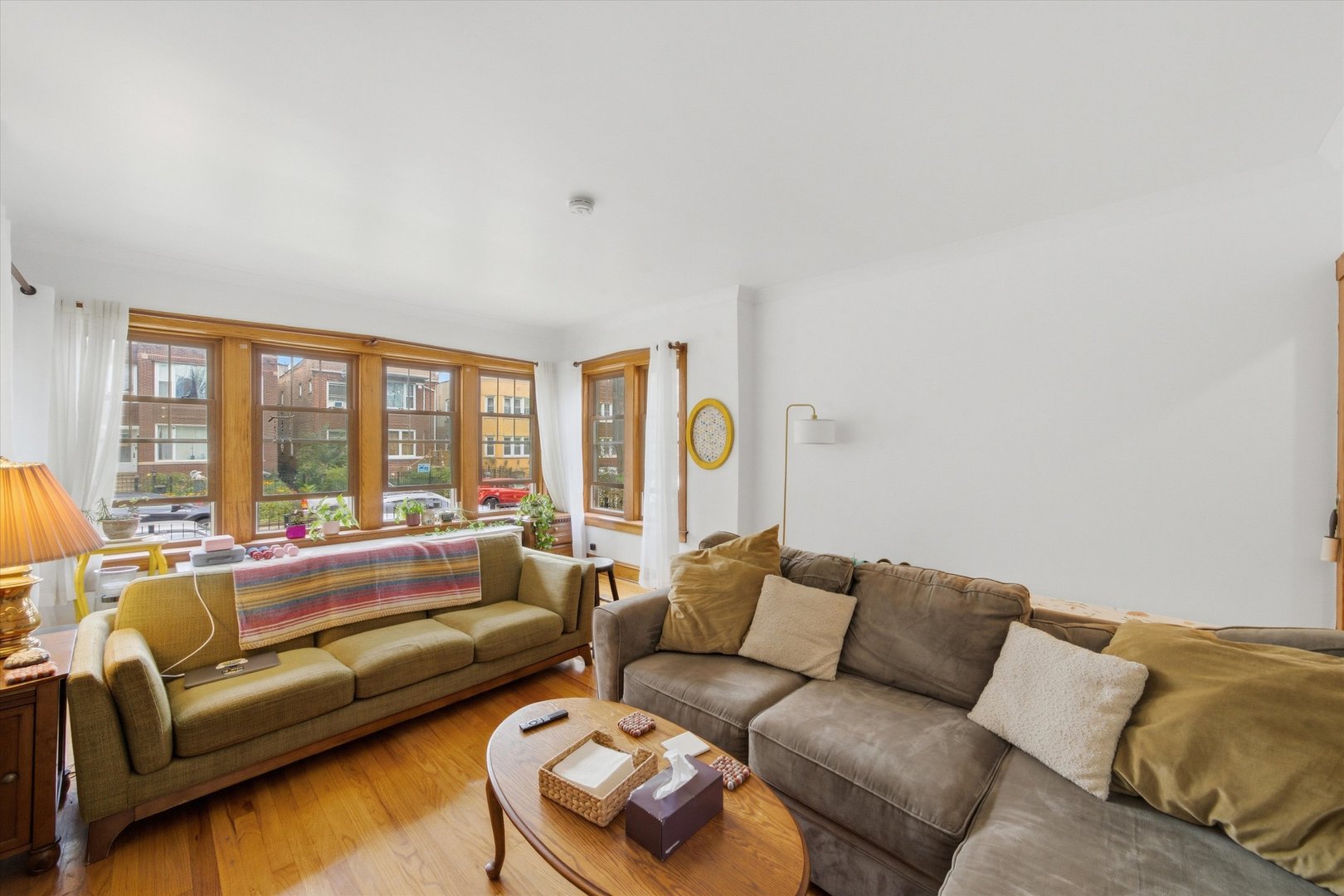4055 W Nelson Street Property Photo 8