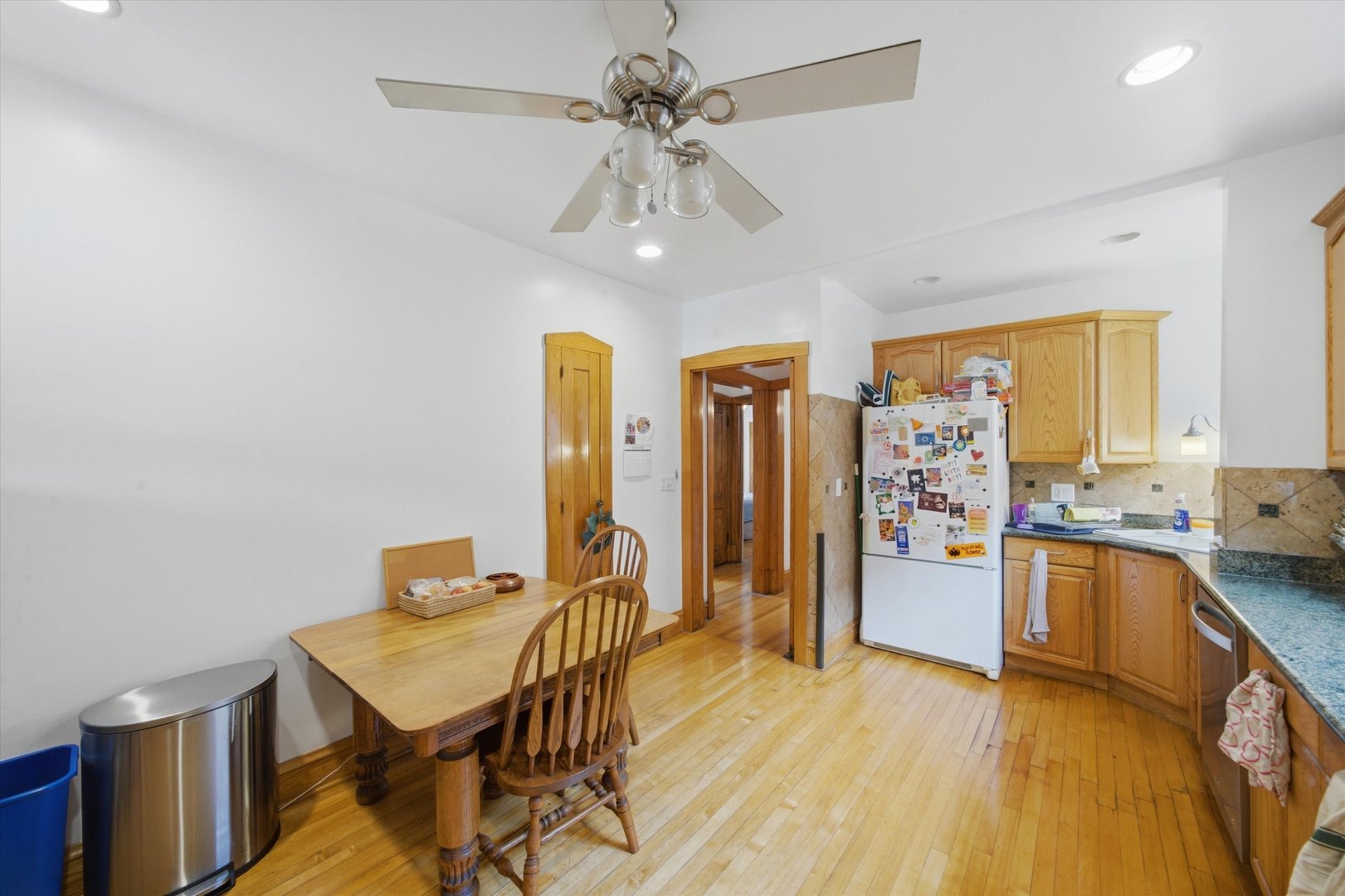 4055 W Nelson Street Property Photo 14