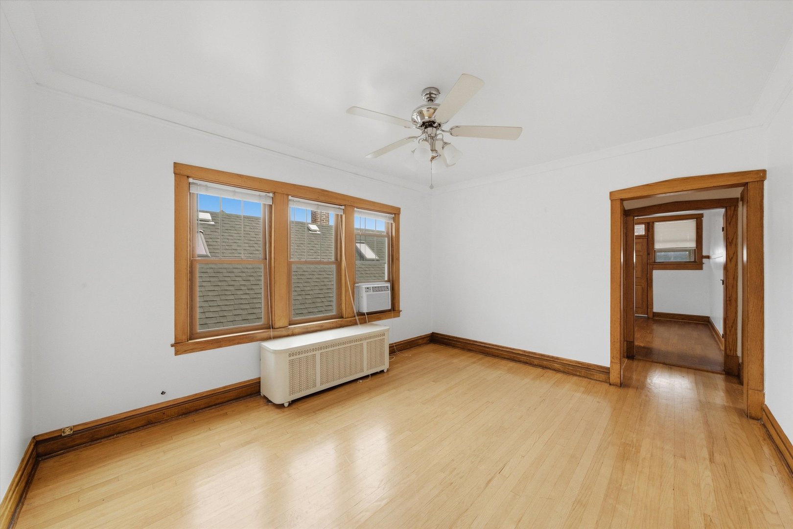 4055 W Nelson Street Property Photo 24