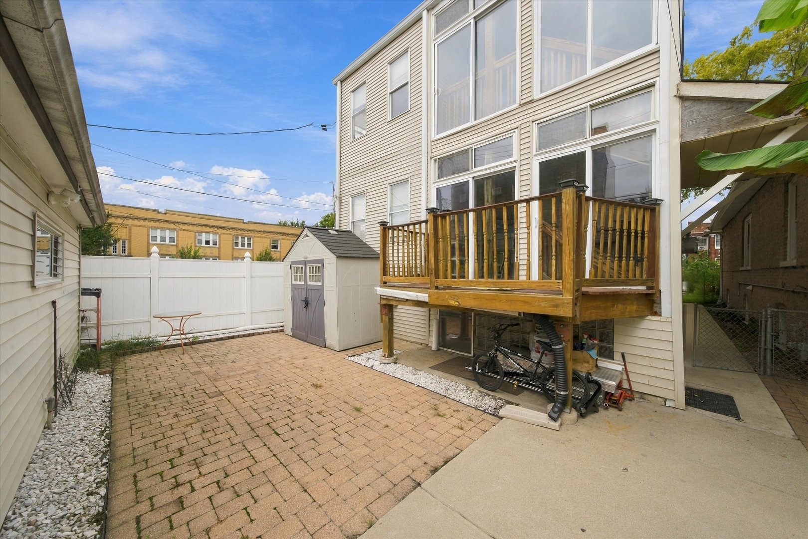 4055 W Nelson Street Property Photo 47