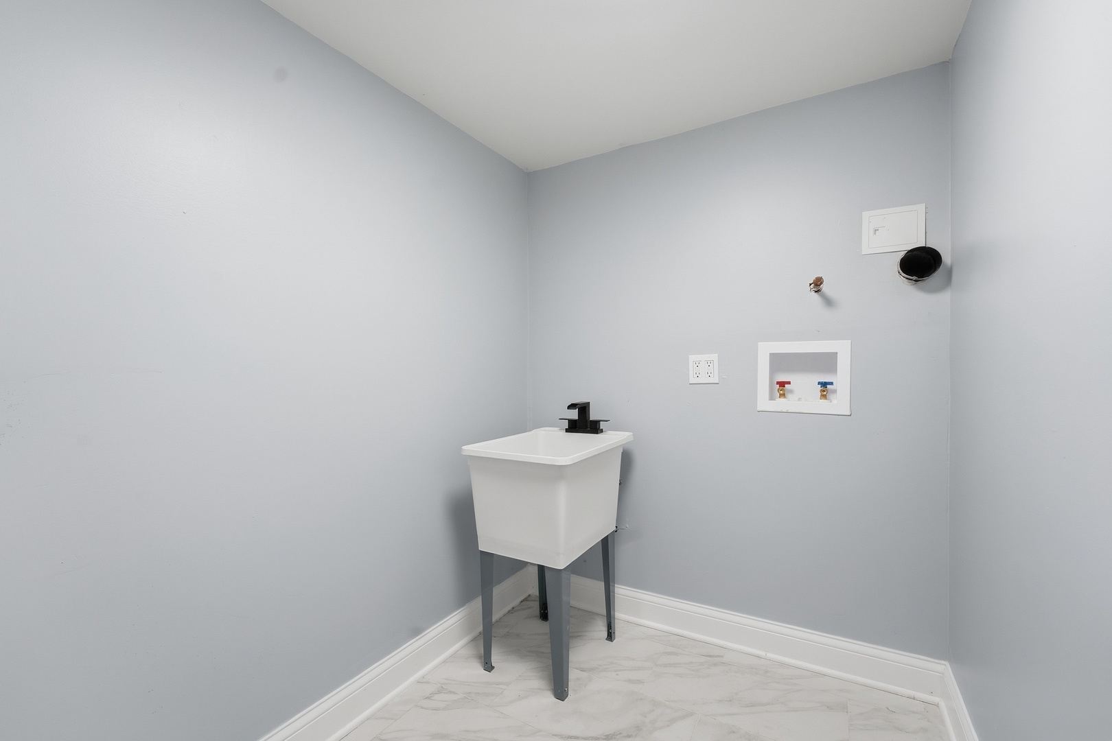 10607 S May Street Property Photo 22
