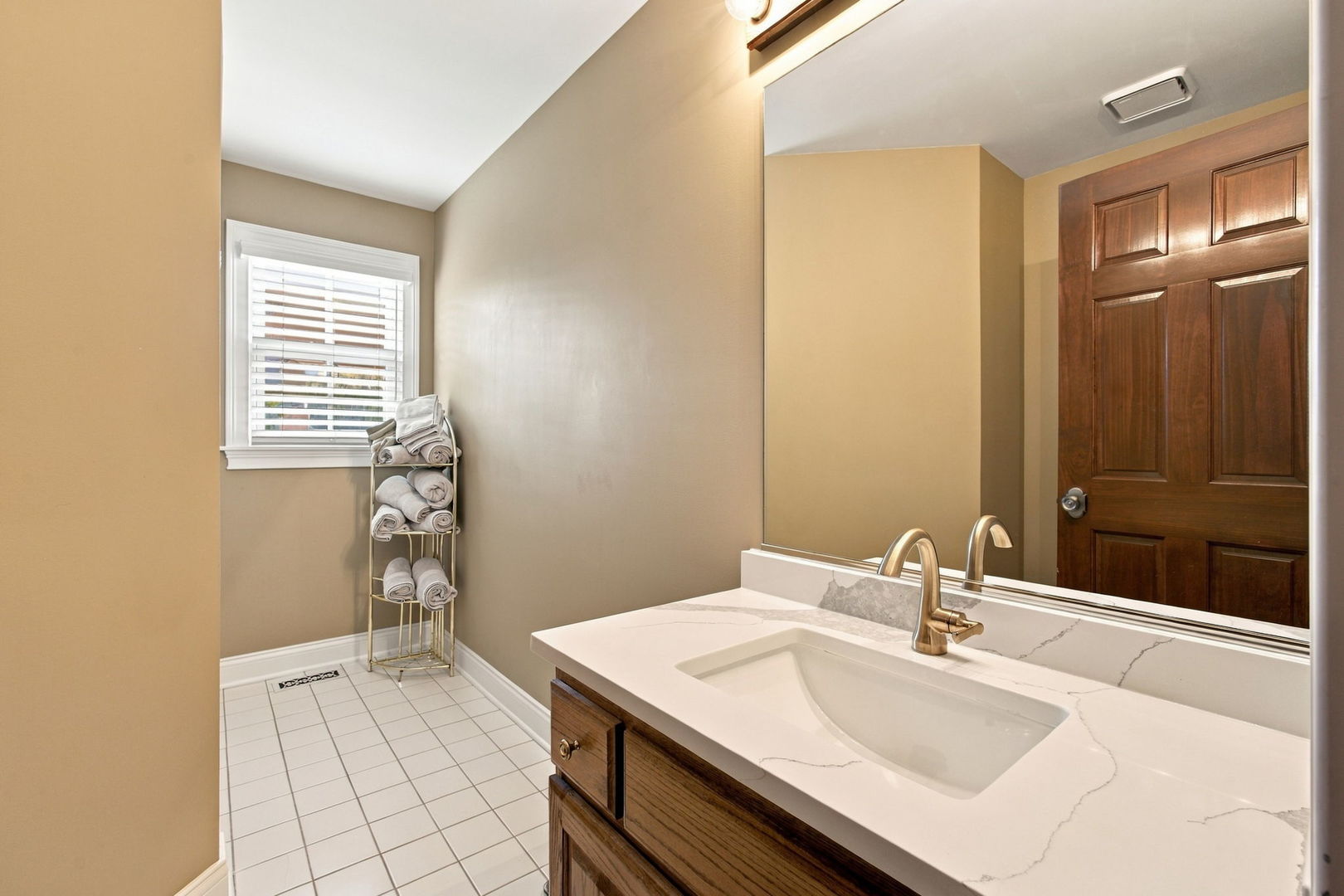 10670 Palos West Drive Property Photo 45