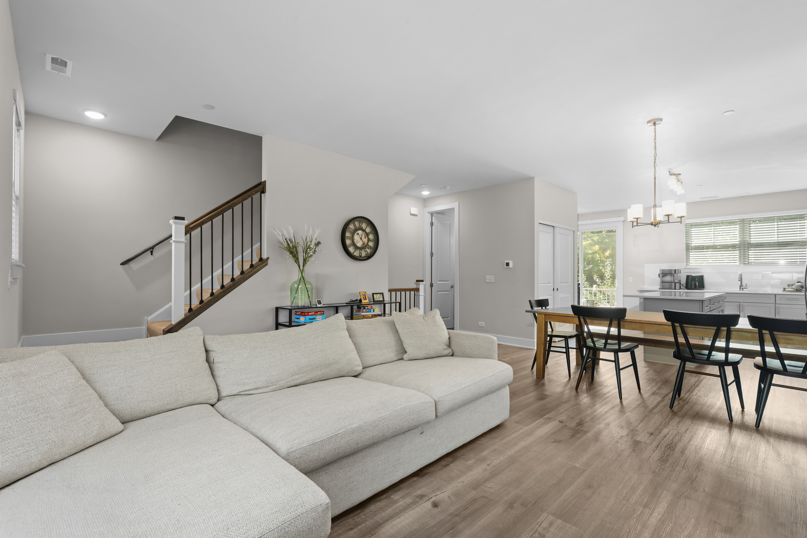 601 Broadway Street 601 Property Photo 7