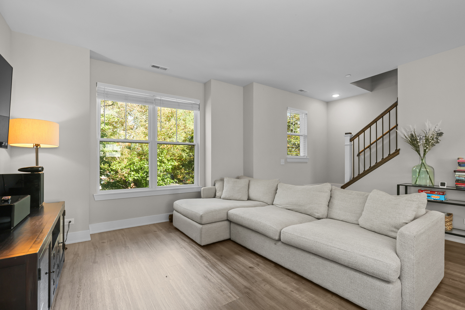601 Broadway Street 601 Property Photo 8