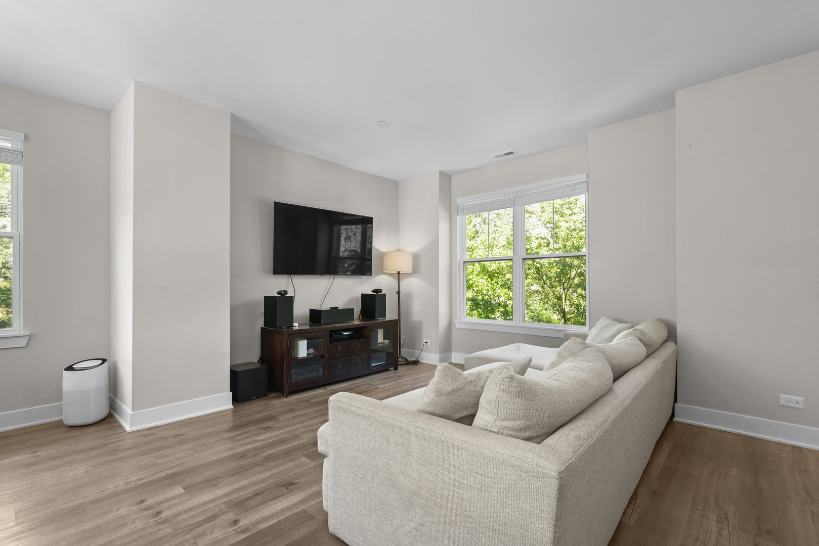 601 Broadway Street 601 Property Photo 9