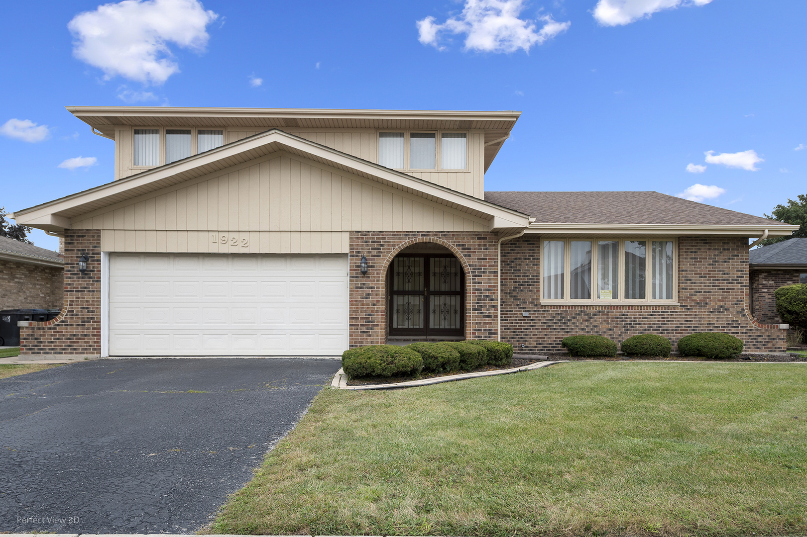 1922 E 173rd Place Property Photo 1