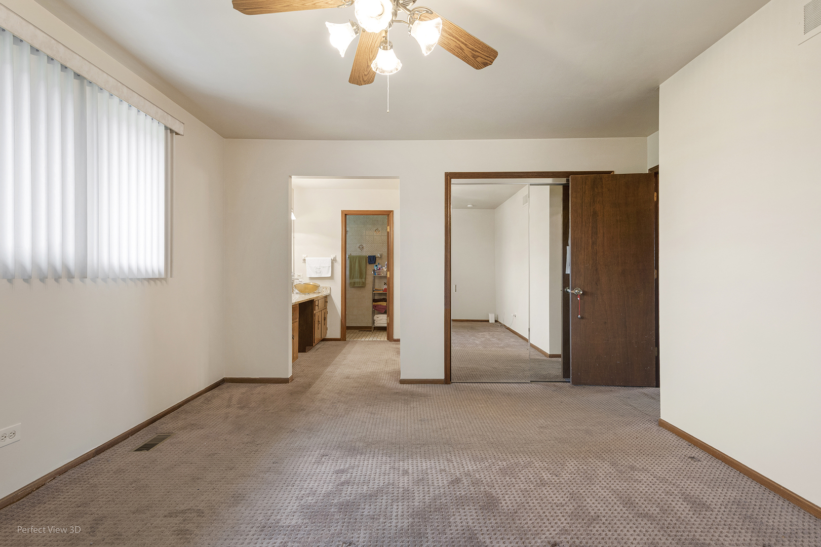 1922 E 173rd Place Property Photo 15