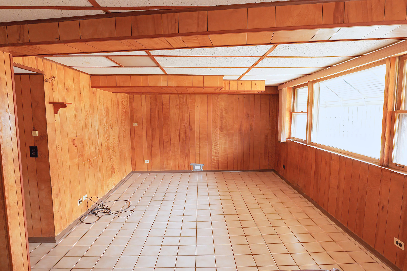 9734 Tulley Avenue Property Photo 12