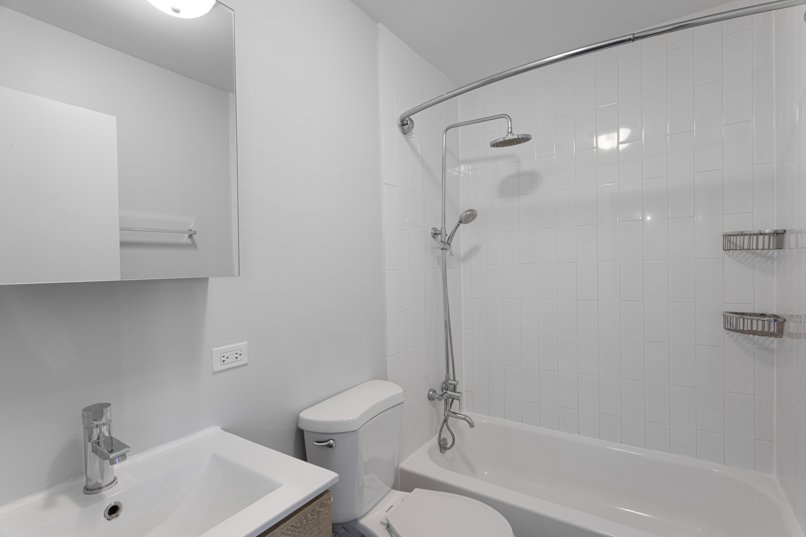 5411 N Winthrop Avenue 307 Property Photo 10
