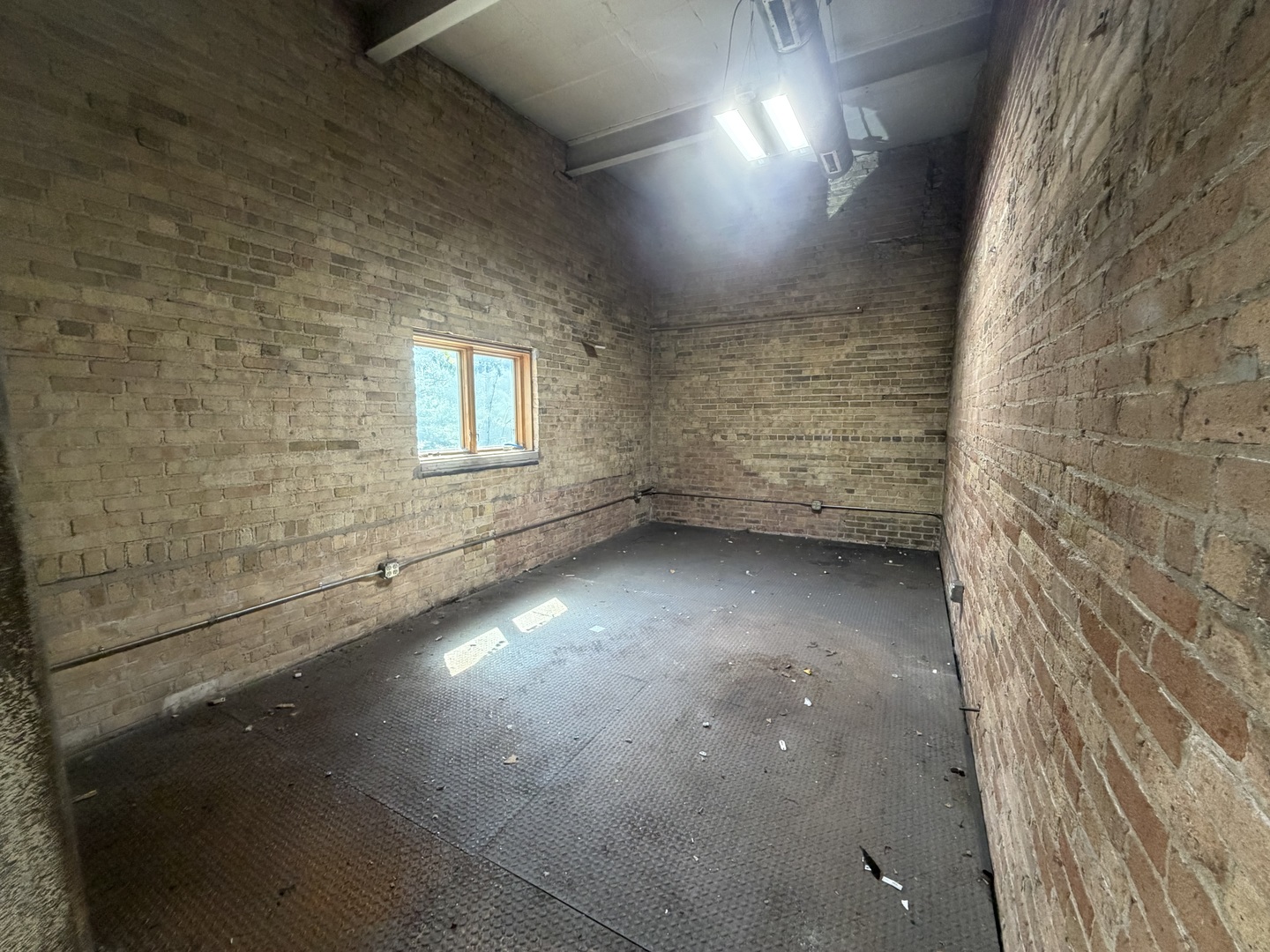 850 Ridgeway Avenue A Property Photo 15