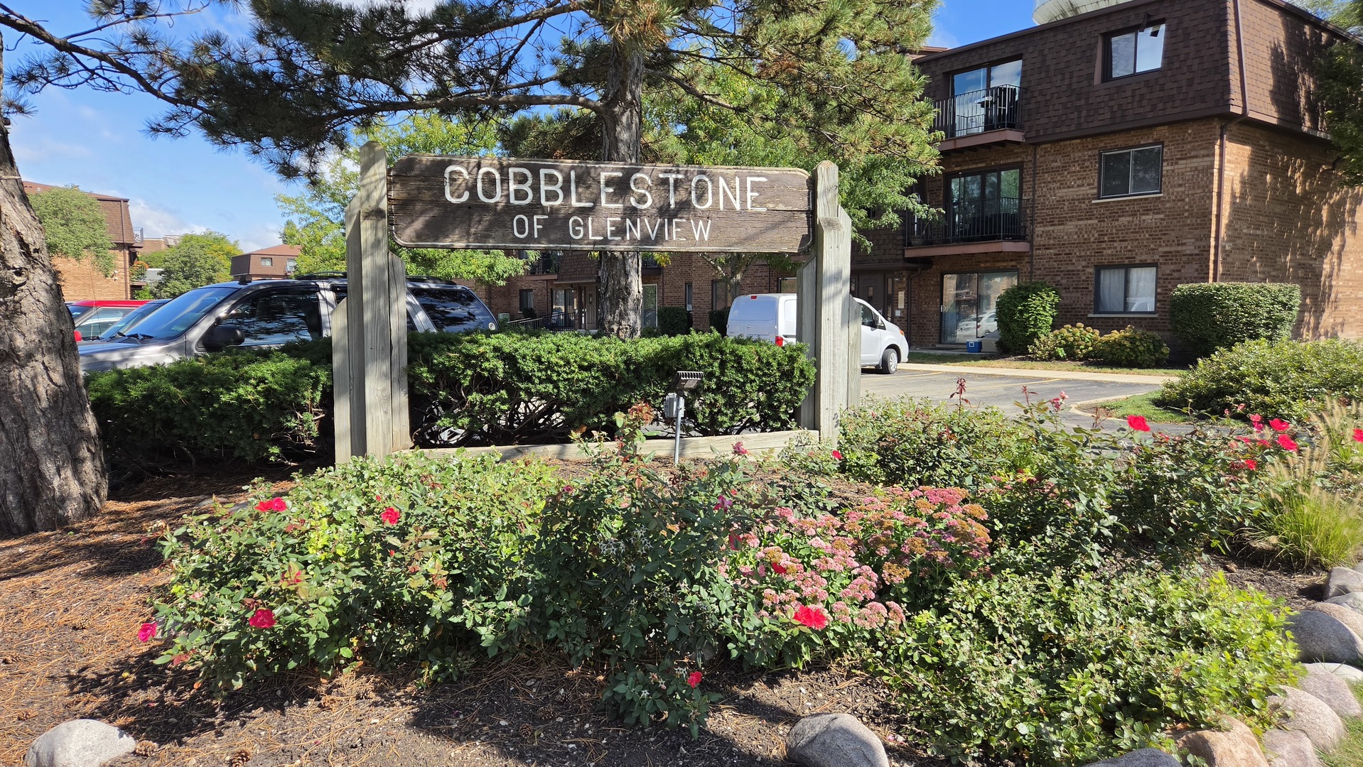 718 Cobblestone Circle C Property Photo 1