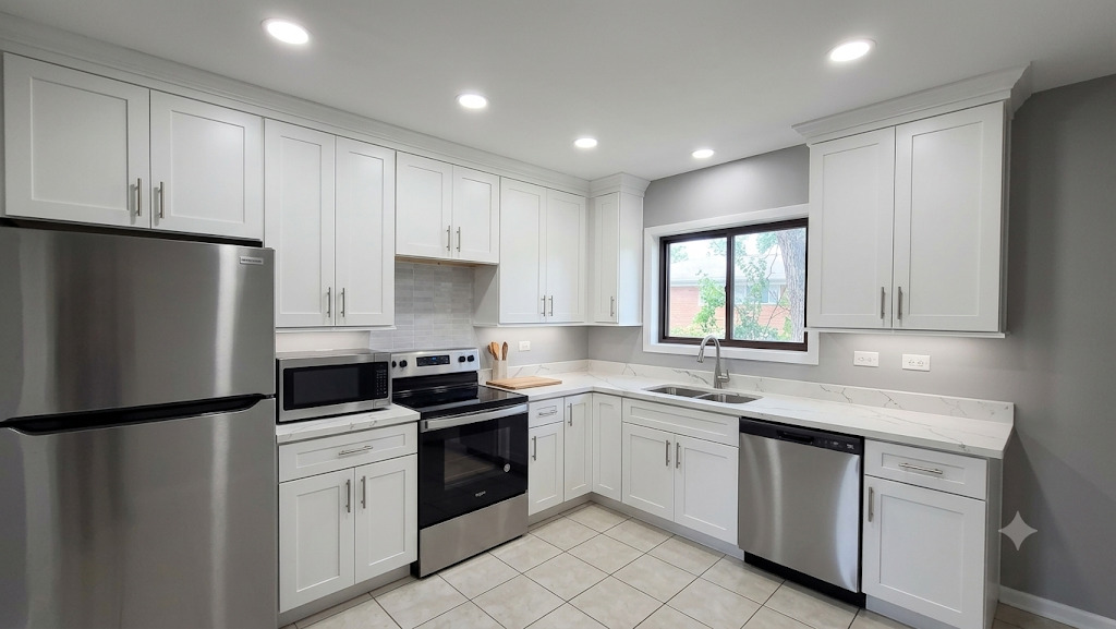 718 Cobblestone Circle C Property Photo 12