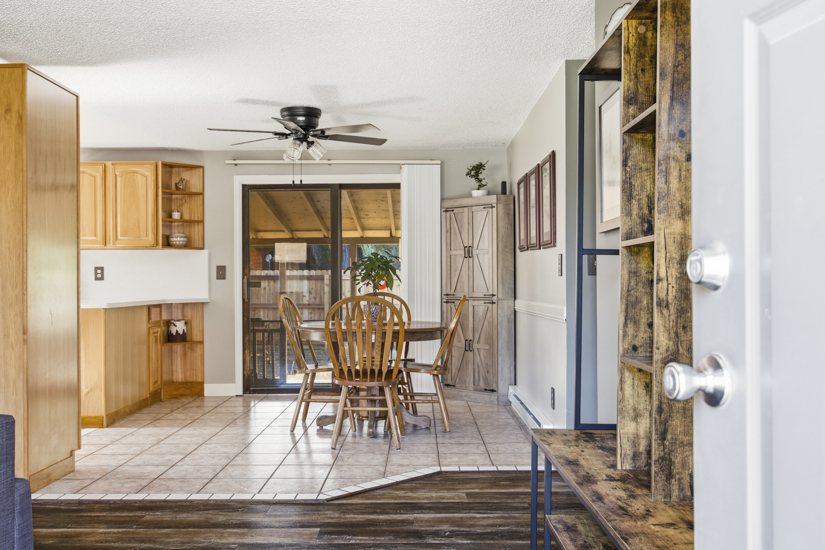 2539 Eugene Drive Property Photo 12