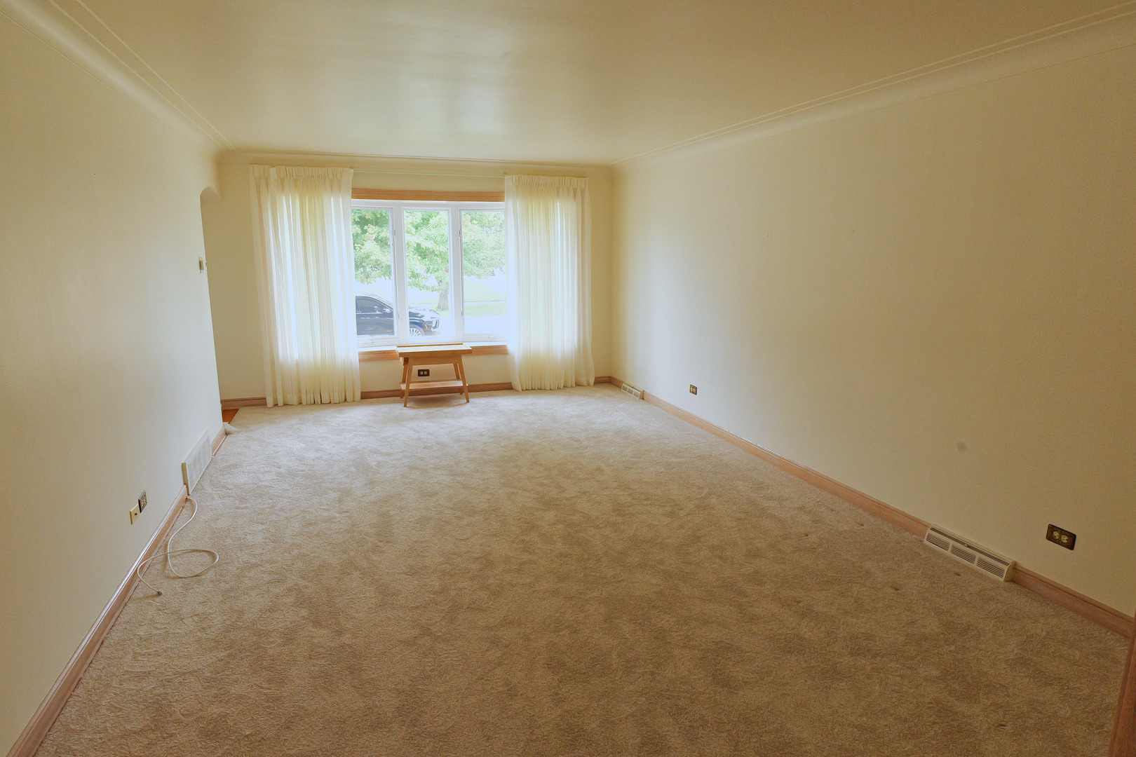 4537 W 100th Place Property Photo 2