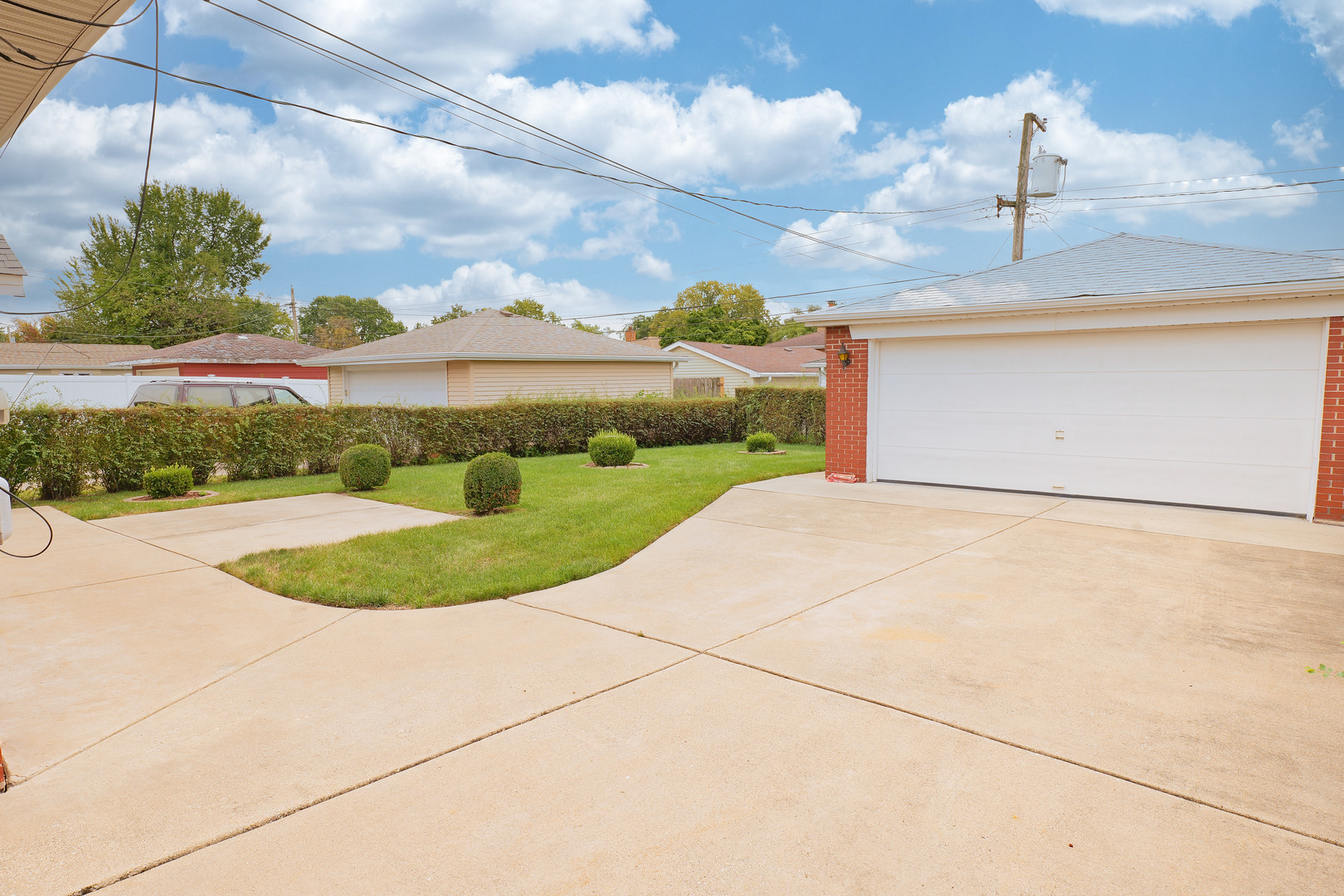 4537 W 100th Place Property Photo 19