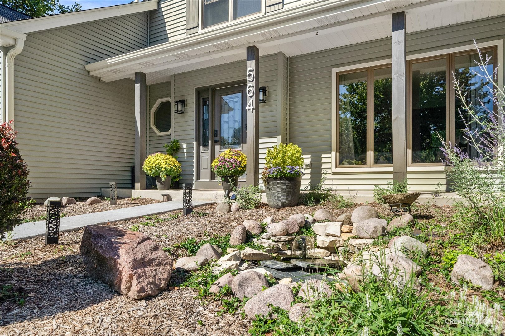 564 Cleavland Drive Property Photo 4
