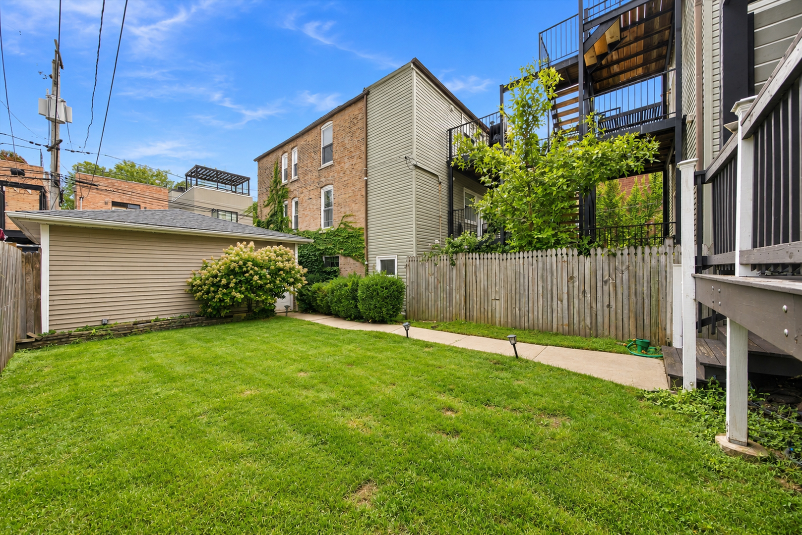 1621 W Huron Street Property Photo 25
