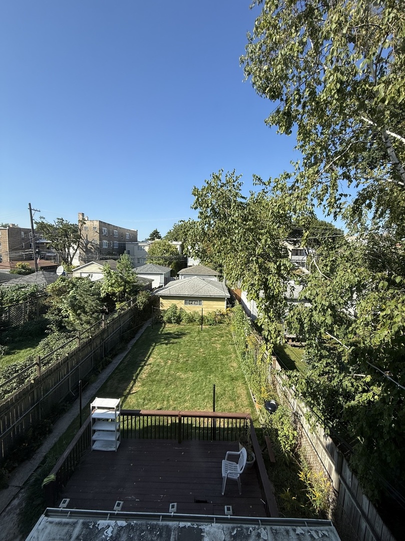 2448 W Gunnison Street 2 Property Photo 26