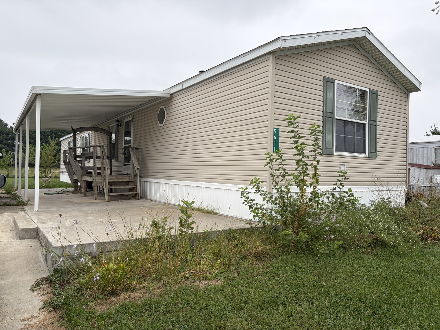 5611 Melrose South Property Photo 1