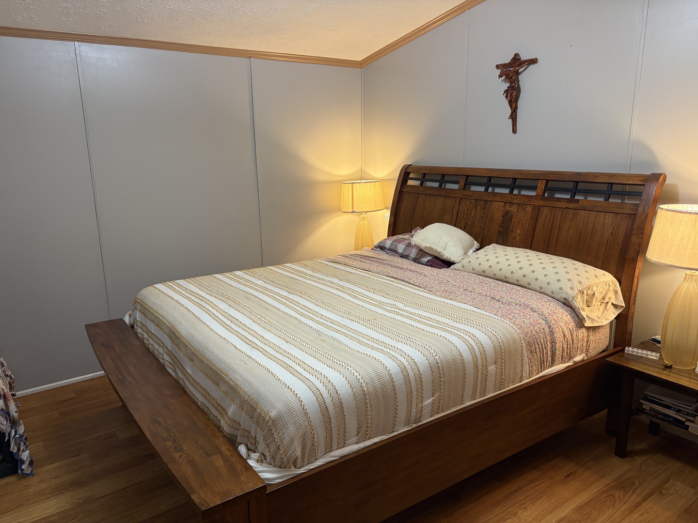 5611 Melrose South Property Photo 9