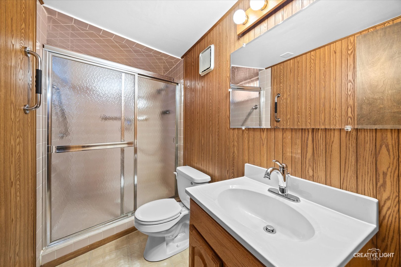 304 Crestwood Drive Property Photo 24