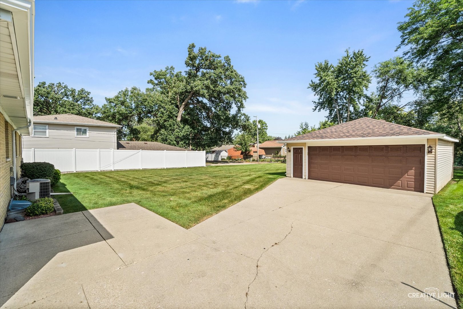 304 Crestwood Drive Property Photo 28