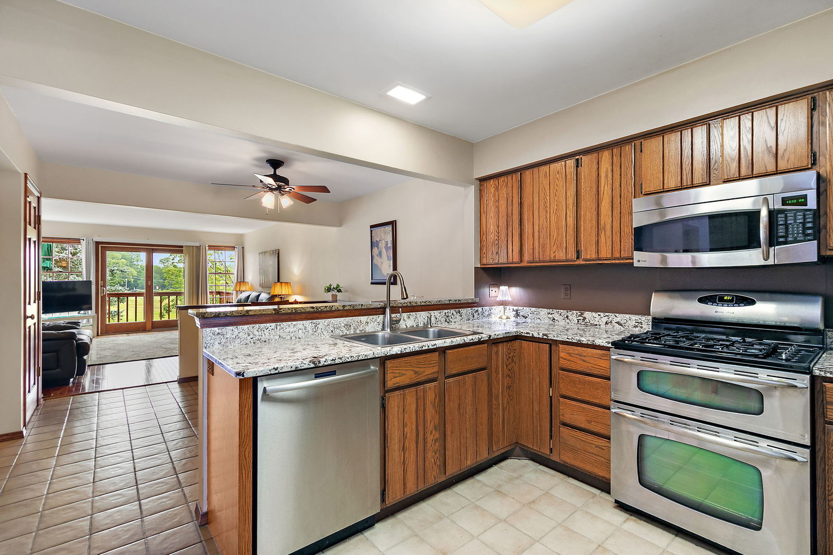 232 Sedgewick Circle Property Photo 13