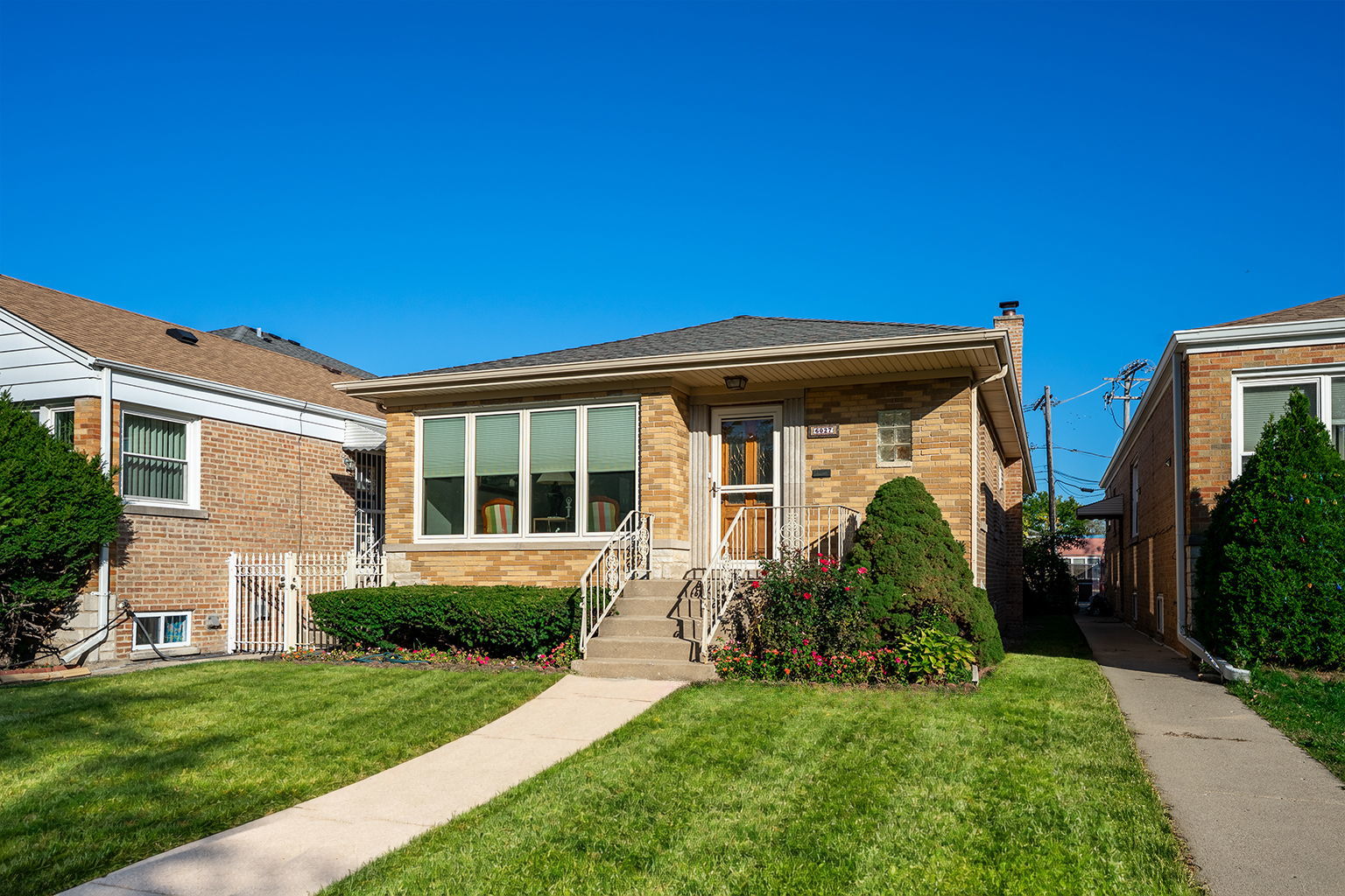 6027 N Jersey Avenue Property Photo 1
