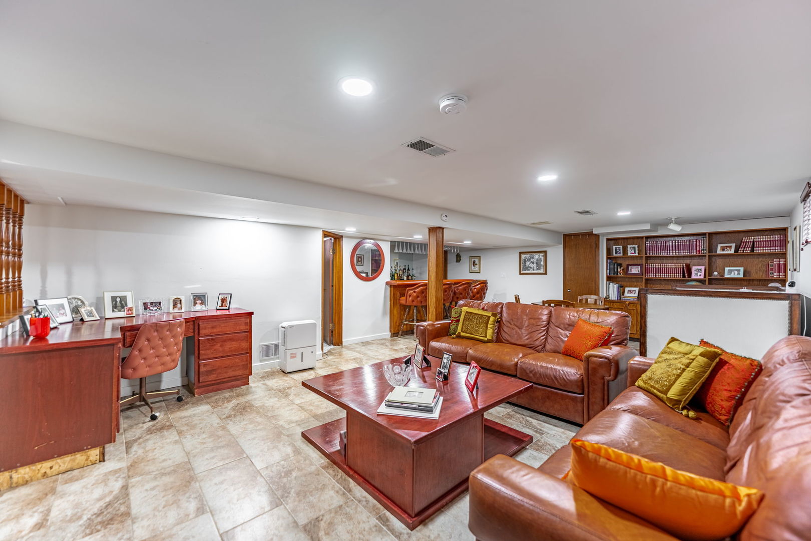 6027 N Jersey Avenue Property Photo 19