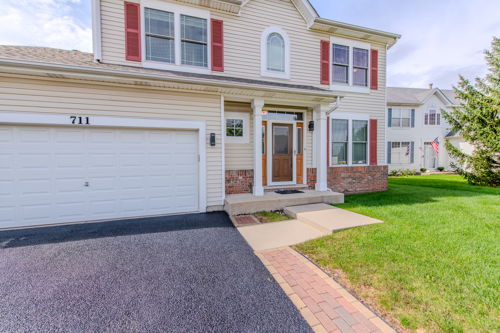 711 Silver Fox Drive Property Photo 4