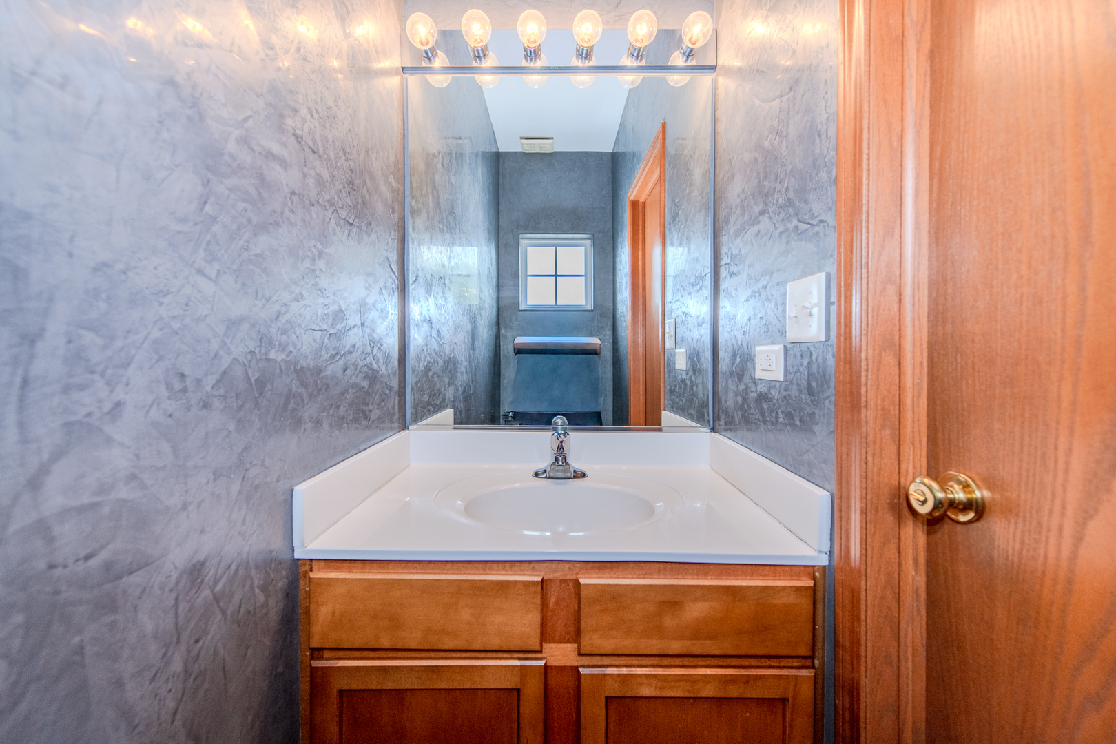 711 Silver Fox Drive Property Photo 19