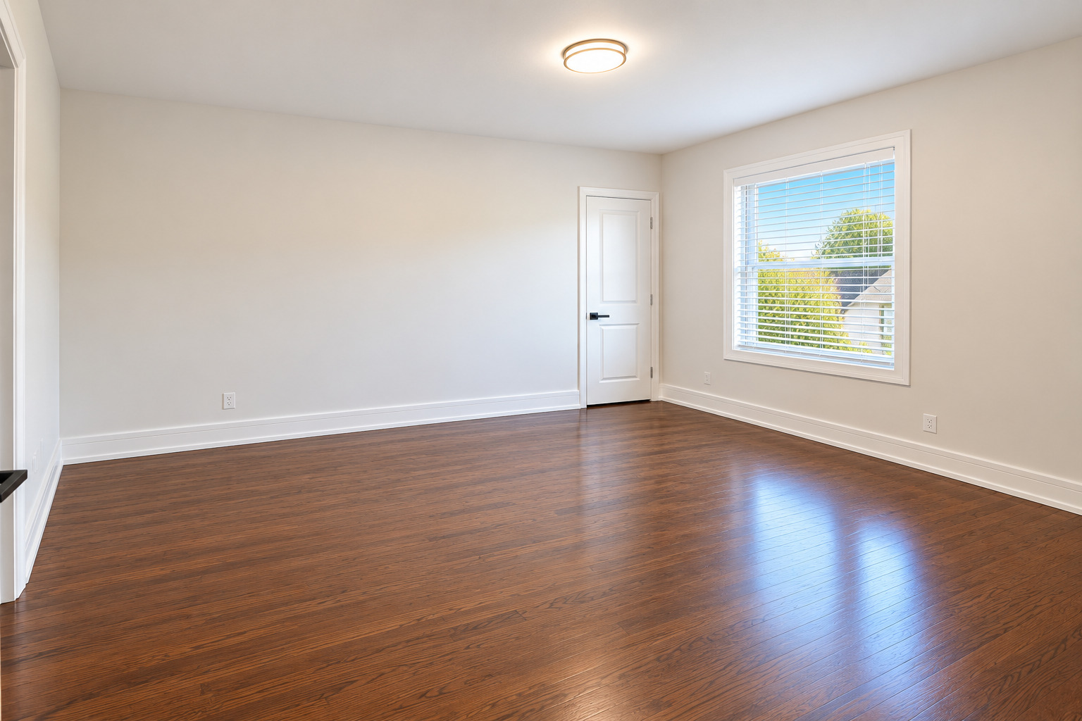 5352 S Neva Avenue Property Photo 15