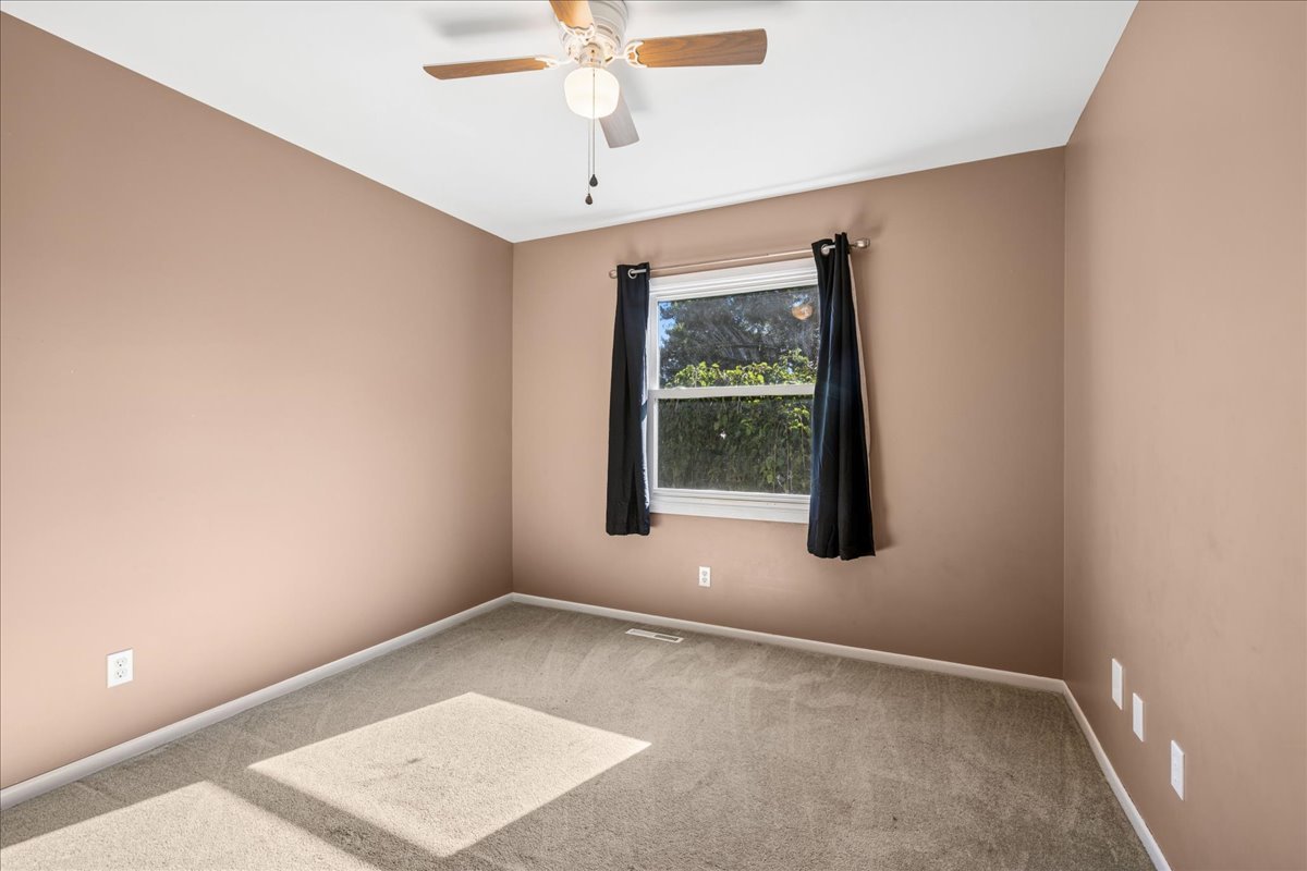 304 S Cross Trail Property Photo 20