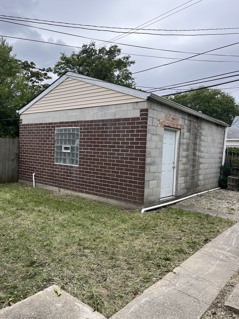 1018 N Latrobe Street Property Photo 3