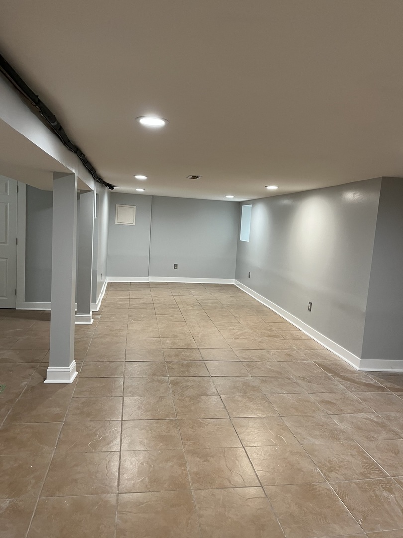 1018 N Latrobe Street Property Photo 14