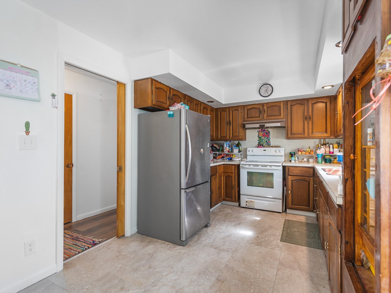 317 N Grove Avenue Property Photo 10