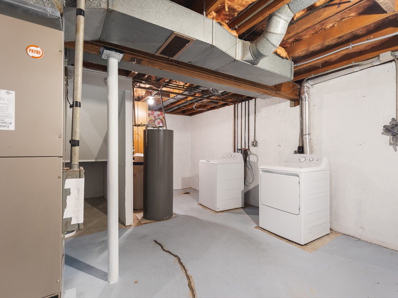317 N Grove Avenue Property Photo 20