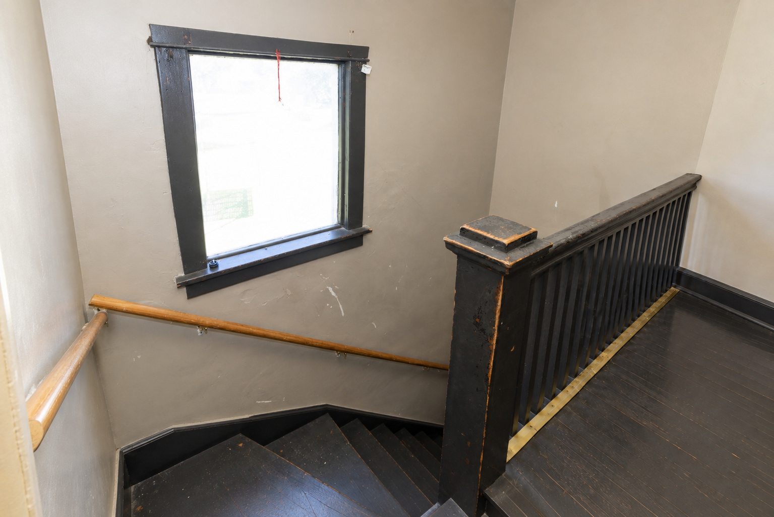525 South Avenue Property Photo 11